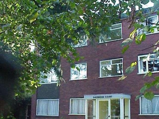 Apartment for sale in London Borough of Croydon, Greater London