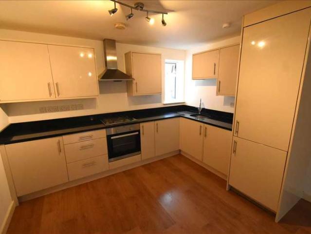 Apartment for rent in Hawley, Monks Orchard