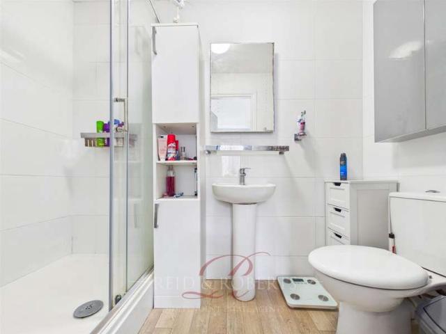 Apartment for sale in Mold