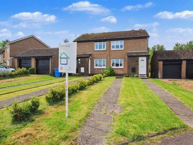 Apartment for sale in Kirkmuirhill, Scotland