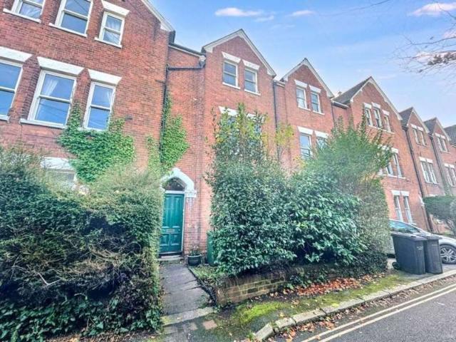 Apartment for sale in Watergate, Devon