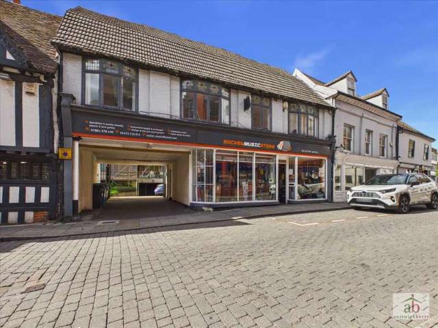 Apartment for rent in Key Street, Suffolk
