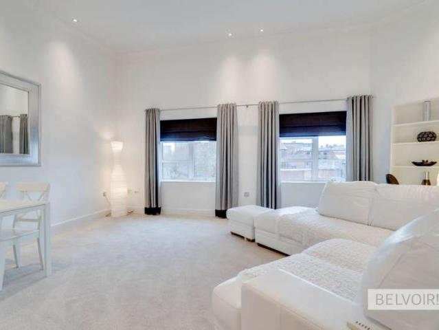 Apartment for sale in Park Central, Birmingham