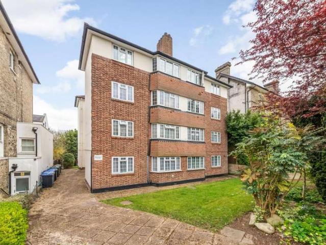 Apartment for sale in Crystal Palace, Greater London