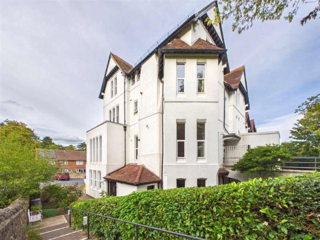 Apartment for sale in North Malvern, Malvern Hills