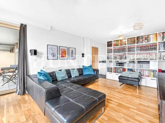 Apartment for sale in Tottenham Hale, Greater London