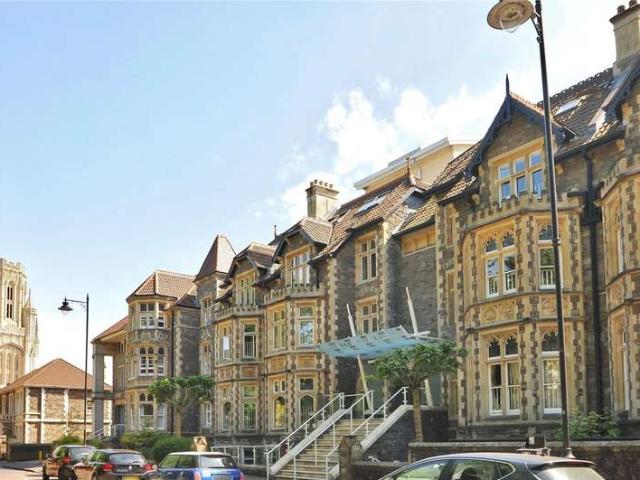 Apartment for sale in City Centre, Feckenham