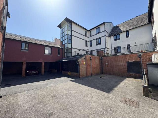 Apartment for sale in Southsea, City Of Portsmouth