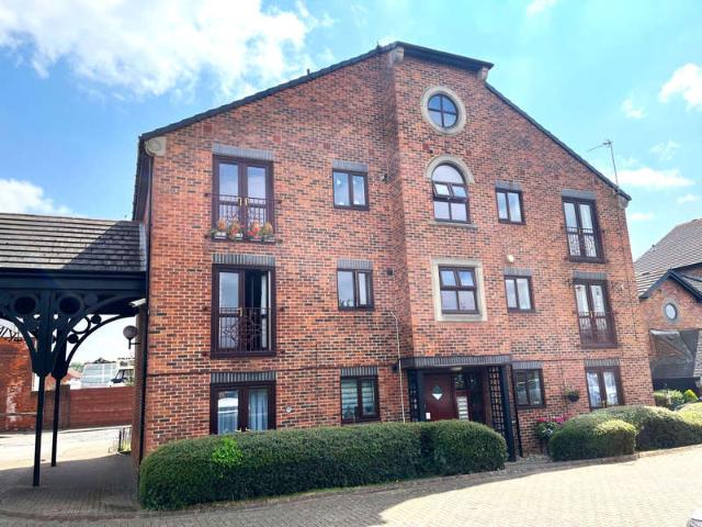 Apartment for sale in Old Town, Hull