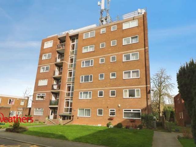 Apartment for sale in Rawmarsh, South Yorkshire
