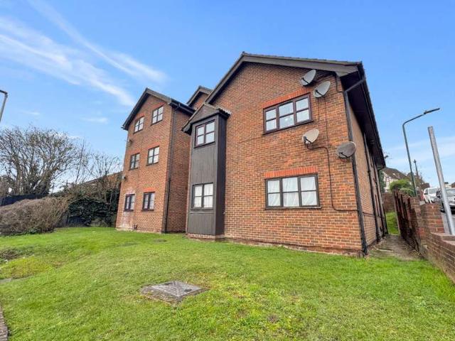 Apartment for sale in Strood