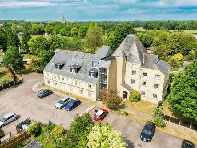 Apartment for sale in King's Walden, Hertfordshire