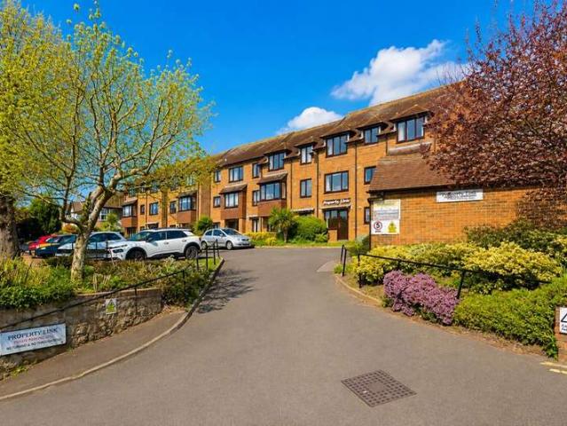 Apartment for sale in Hythe, Folkestone