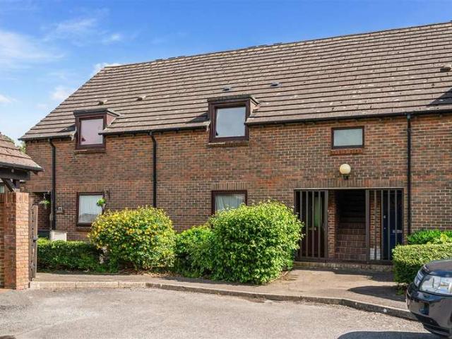 Apartment for sale in Chichester, Littlecote