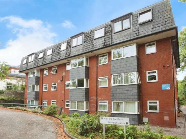 Apartment for sale in Falcon Lodge, Wales