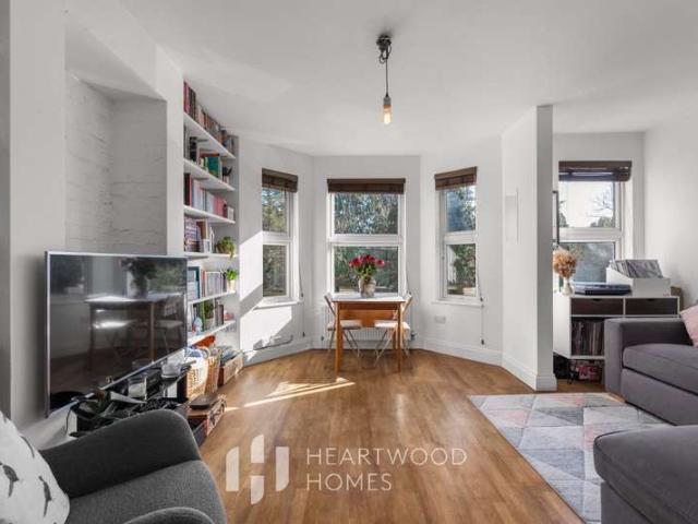 Apartment for sale in St Albans, Five Acres