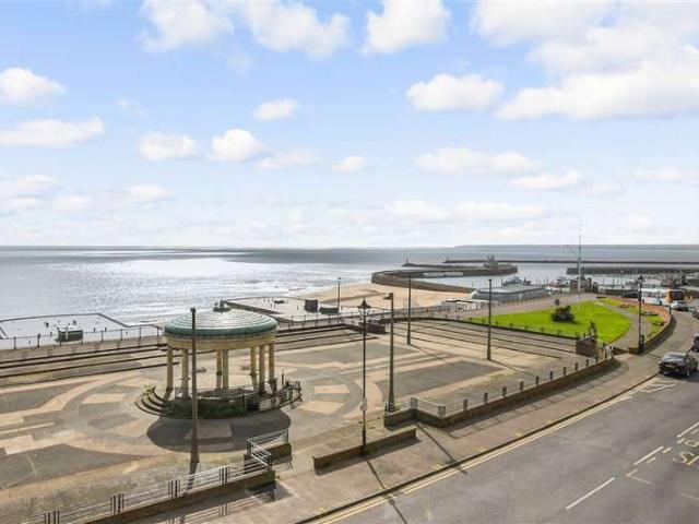 Apartment for sale in East Cliff, Acol