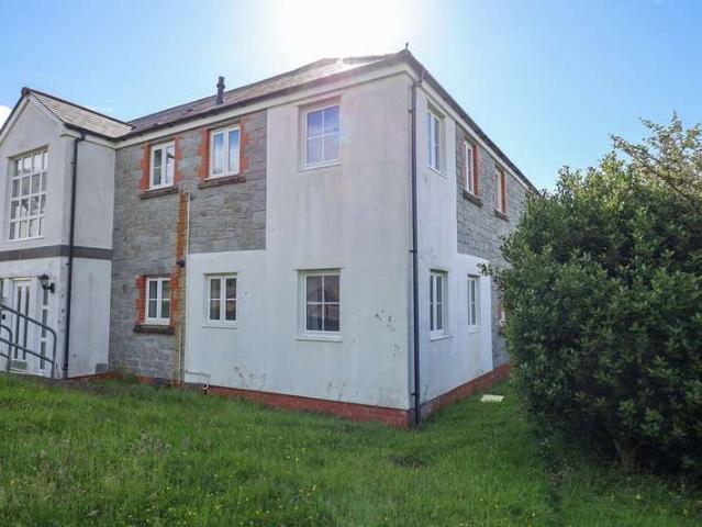 Apartment for sale in St Stephen, Cornwall