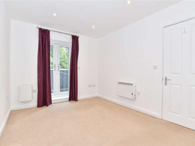 Apartment for sale in Snodland, Bourne Vale