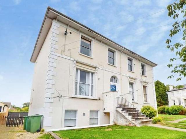 Apartment for sale in Battledown, Cheltenham