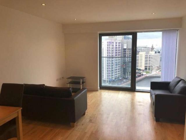 Apartment for sale in Calderstones