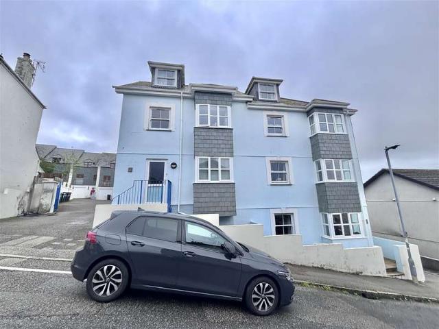 Apartment for sale in Falmouth, Cornwall