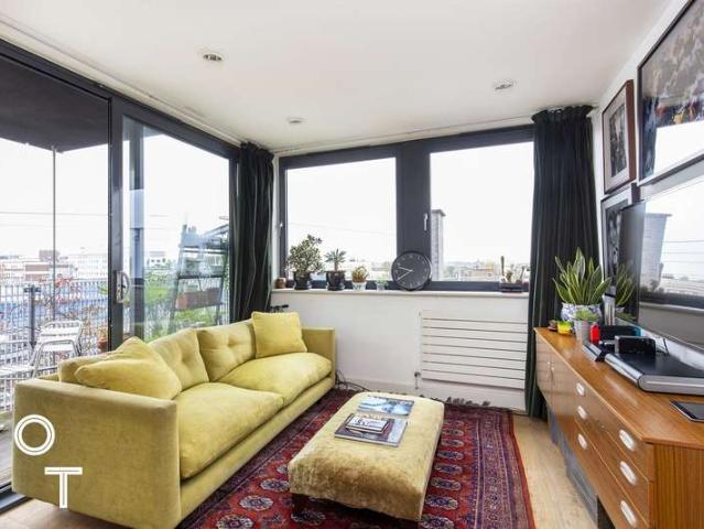 Apartment for sale in Gospel Oak, Greater London