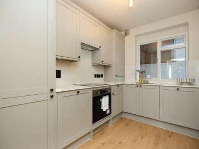 Apartment for sale in London Borough of Camden, Greater London