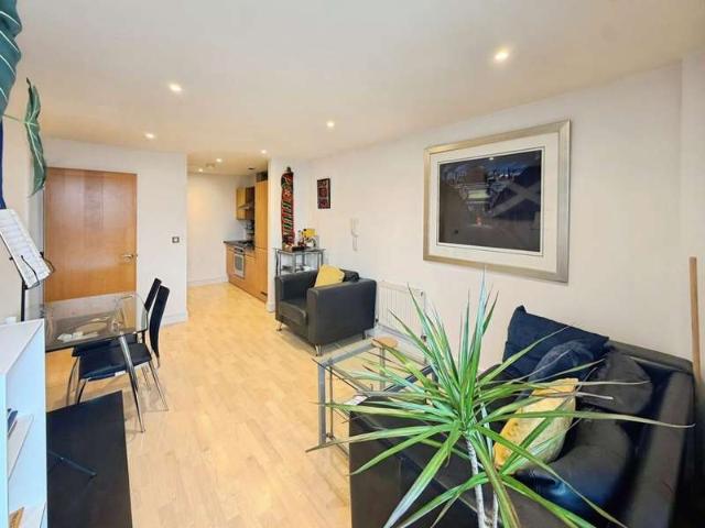 Apartment for sale in West Yorkshire