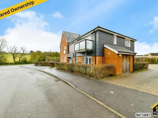 Apartment for sale in Poplars, Shephall