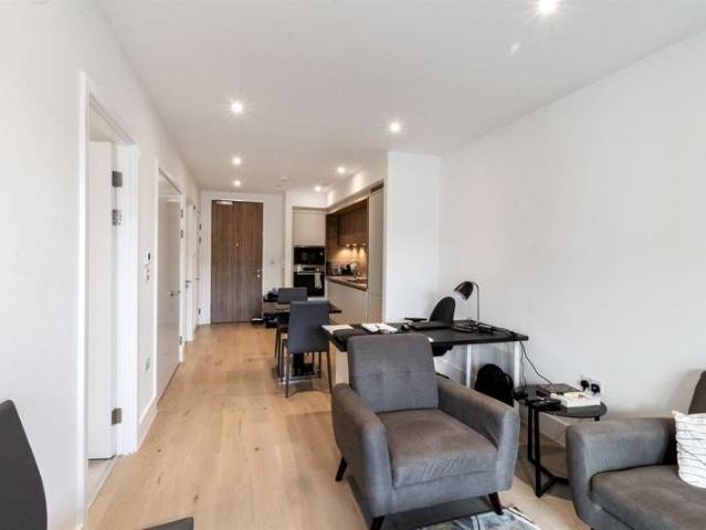 Apartment for sale in Newtown, Reading