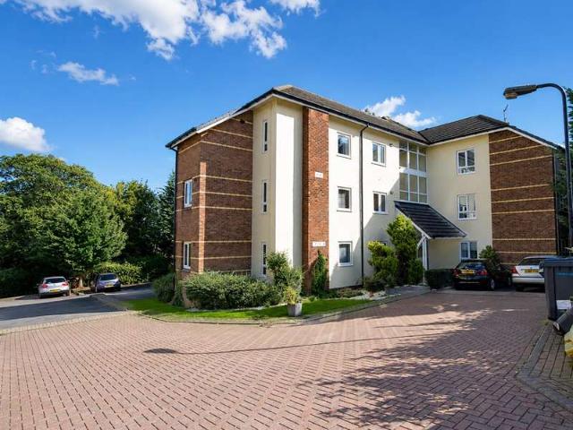 Apartment for sale in Baildon, West Yorkshire