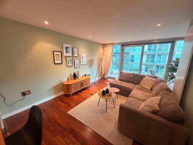 Apartment for sale in City Centre, Salford