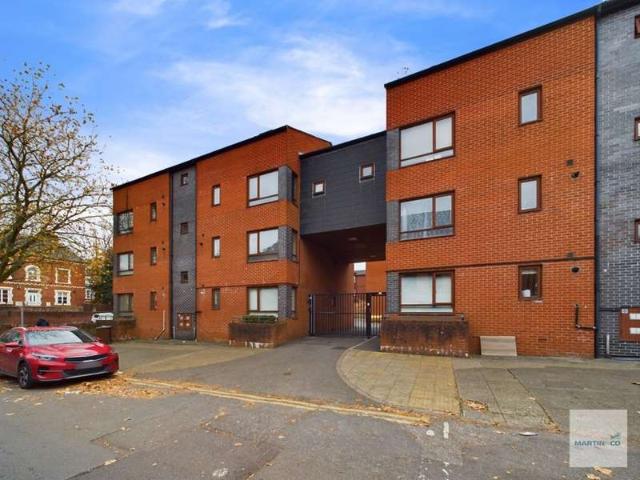Apartment for sale in Haddon, East Midlands