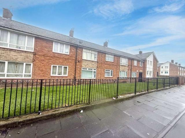 Apartment for sale in Coxlodge, Tyne And Wear