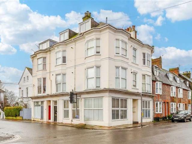 Apartment for sale in Lewes, Iford