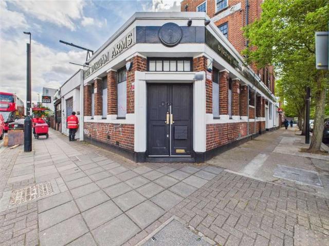 Apartment for sale in Bethnal Green, Greater London