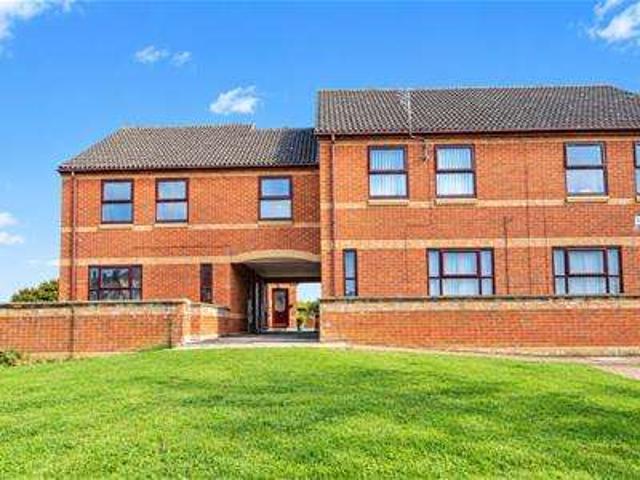 Apartment for sale in Earls Barton