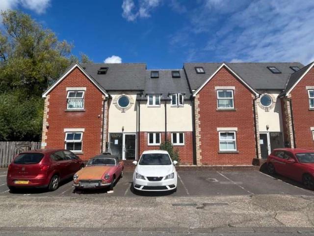Apartment for sale in Salisbury, Wiltshire