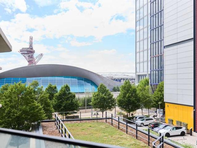 Apartment for sale in Stratford Marsh, Greater London