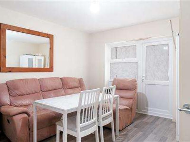 Apartment for sale in Upper Walthamstow, Greater London