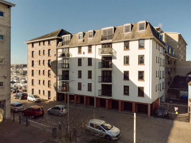 Apartment for sale in Barbican, Mount Wise