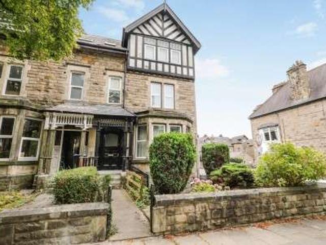 Apartment for sale in High Harrogate, Harrogate