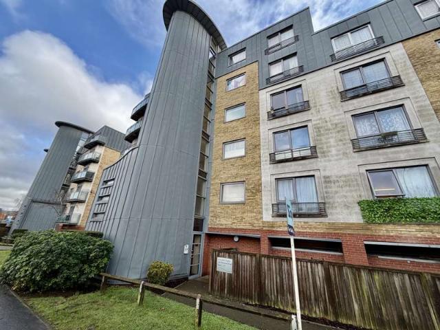 Apartment for sale in Key Street, Suffolk
