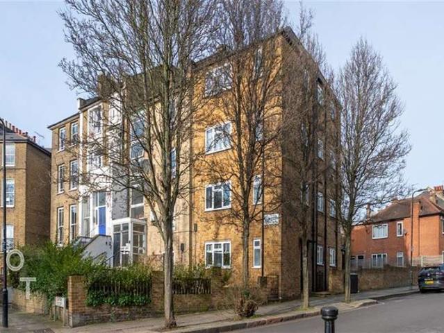 Apartment for sale in Tufnell Park, Greater London