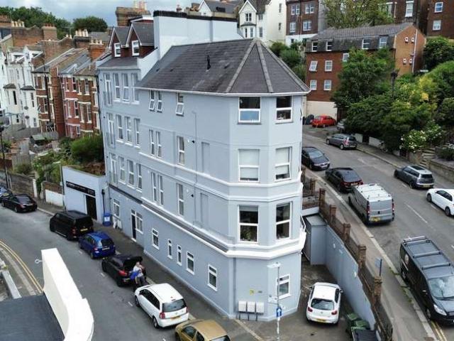 Apartment for sale in Blacklands, Guestling Green
