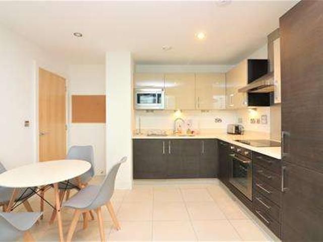 Apartment for sale in Blackwall, Greater London