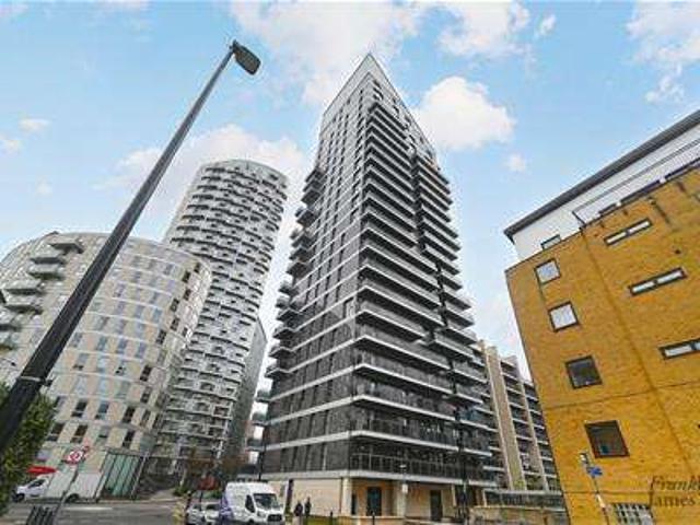 Apartment for sale in London Borough of Tower Hamlets, Greater London