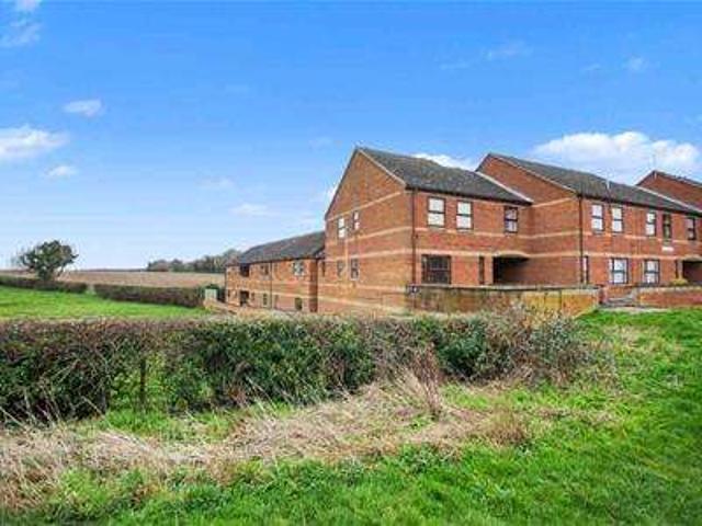Apartment for sale in Earls Barton