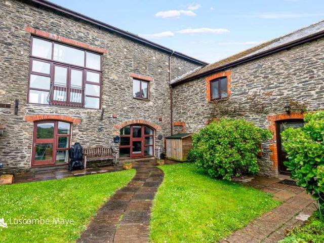 Apartment for sale in Strode, Devon